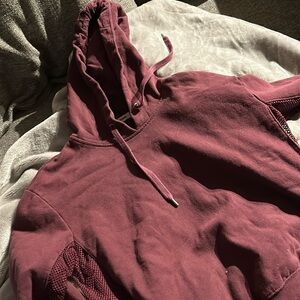 Garage sweatshirt size large- maroon